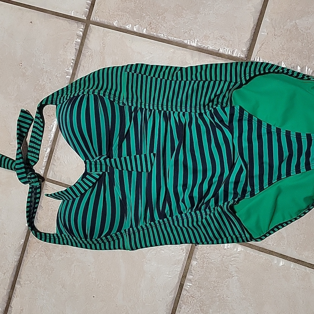 Full price bathsuite